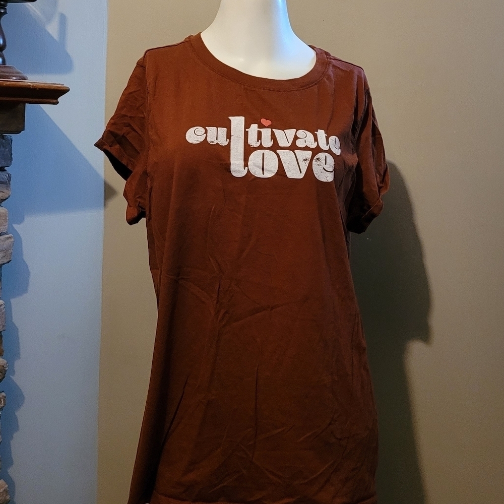 Universal Thread 1x shirt